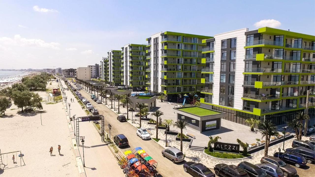 Vibe Apartment- Spa N Pools Beach Resort Navodari Ngoại thất bức ảnh